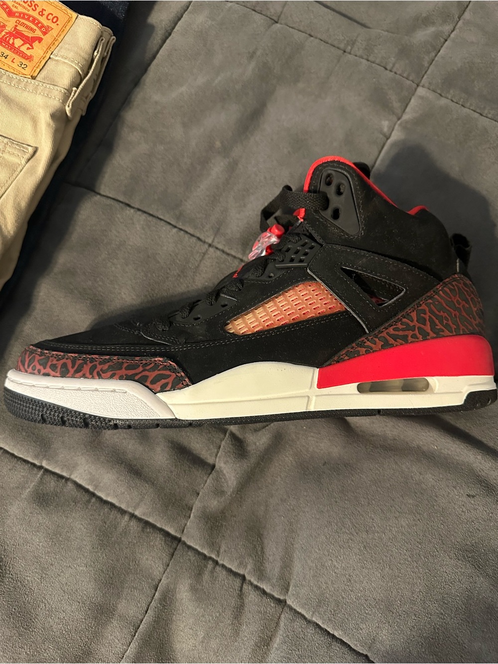 Jordan Men's Black and Red High-Top Sneakers